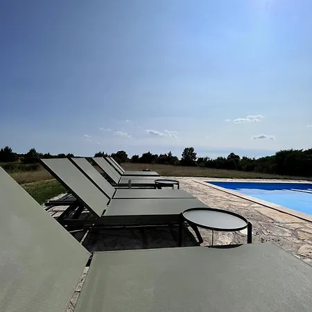Stancia Cicada- At In Istria *